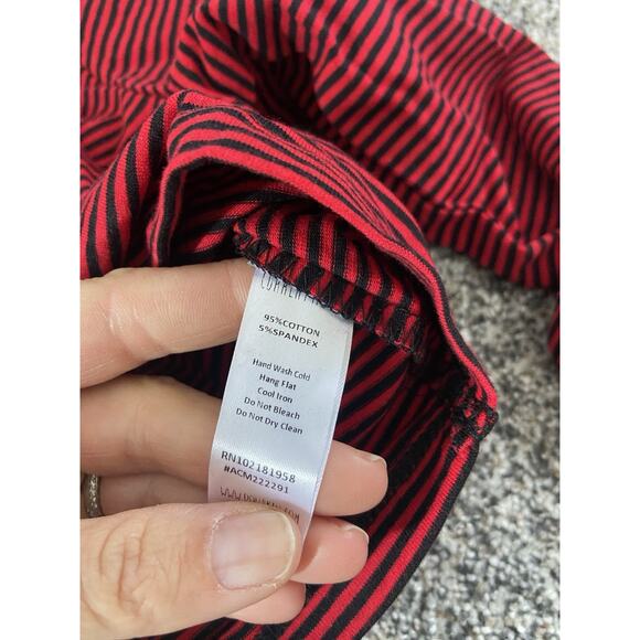 Women's Dolls Kill Current Mood Twist Front Cropped Long Sleeve Red Black Size M - Picture 8 of 8